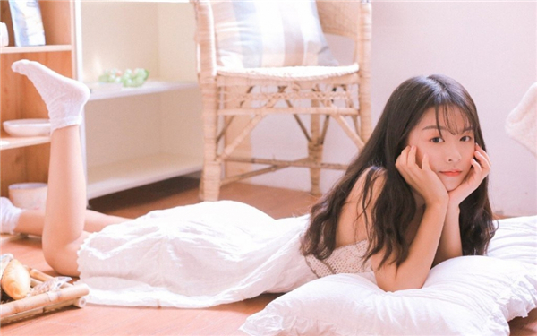 花季传媒每天免费三次下载污解锁版：一款不用会员就可以看污污痛的软件